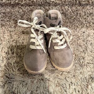 Kids Grey Suede Boots